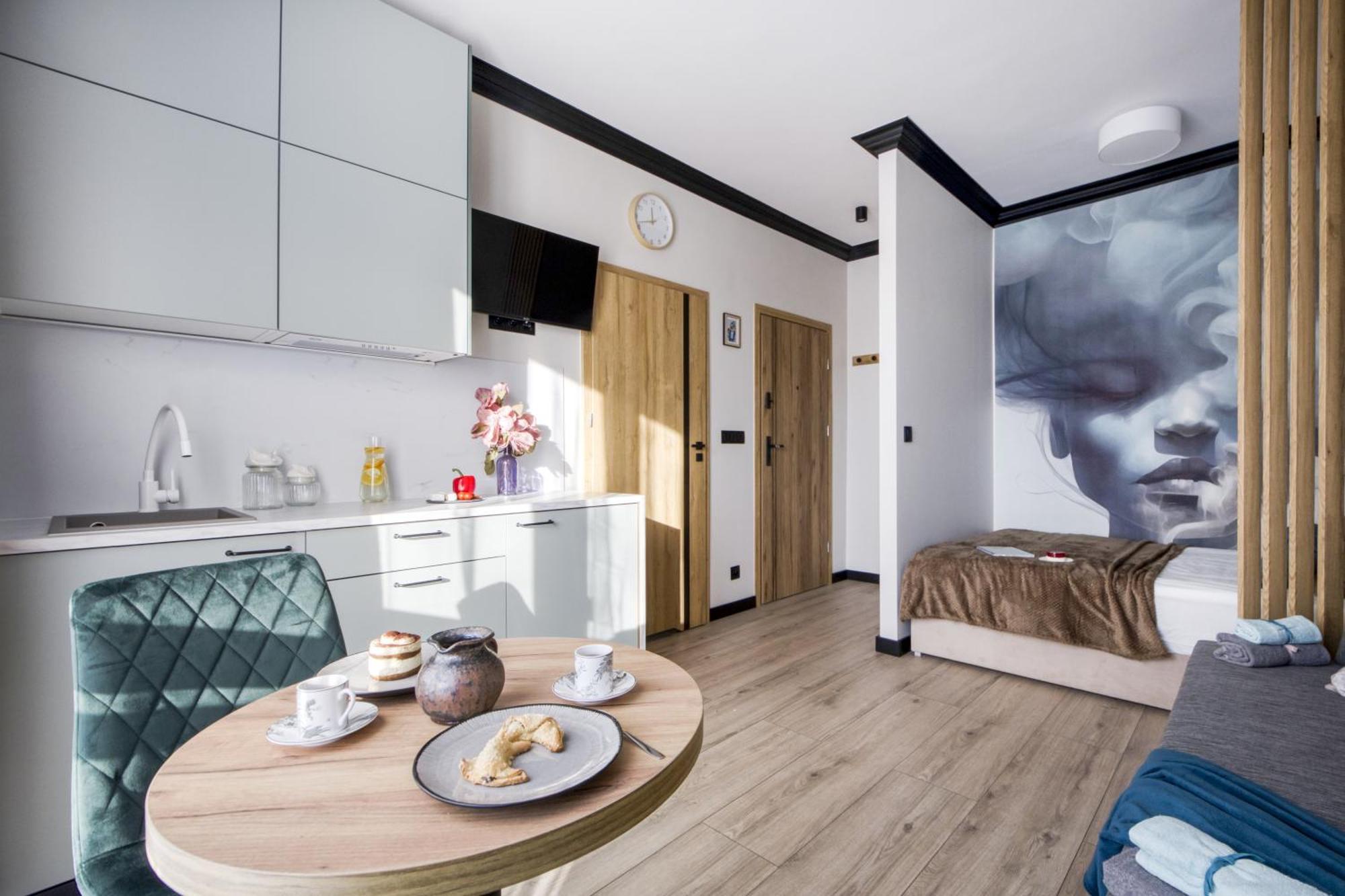 Superapart Komitetu Obrony Robotnikow 42A Varsovia Exterior foto