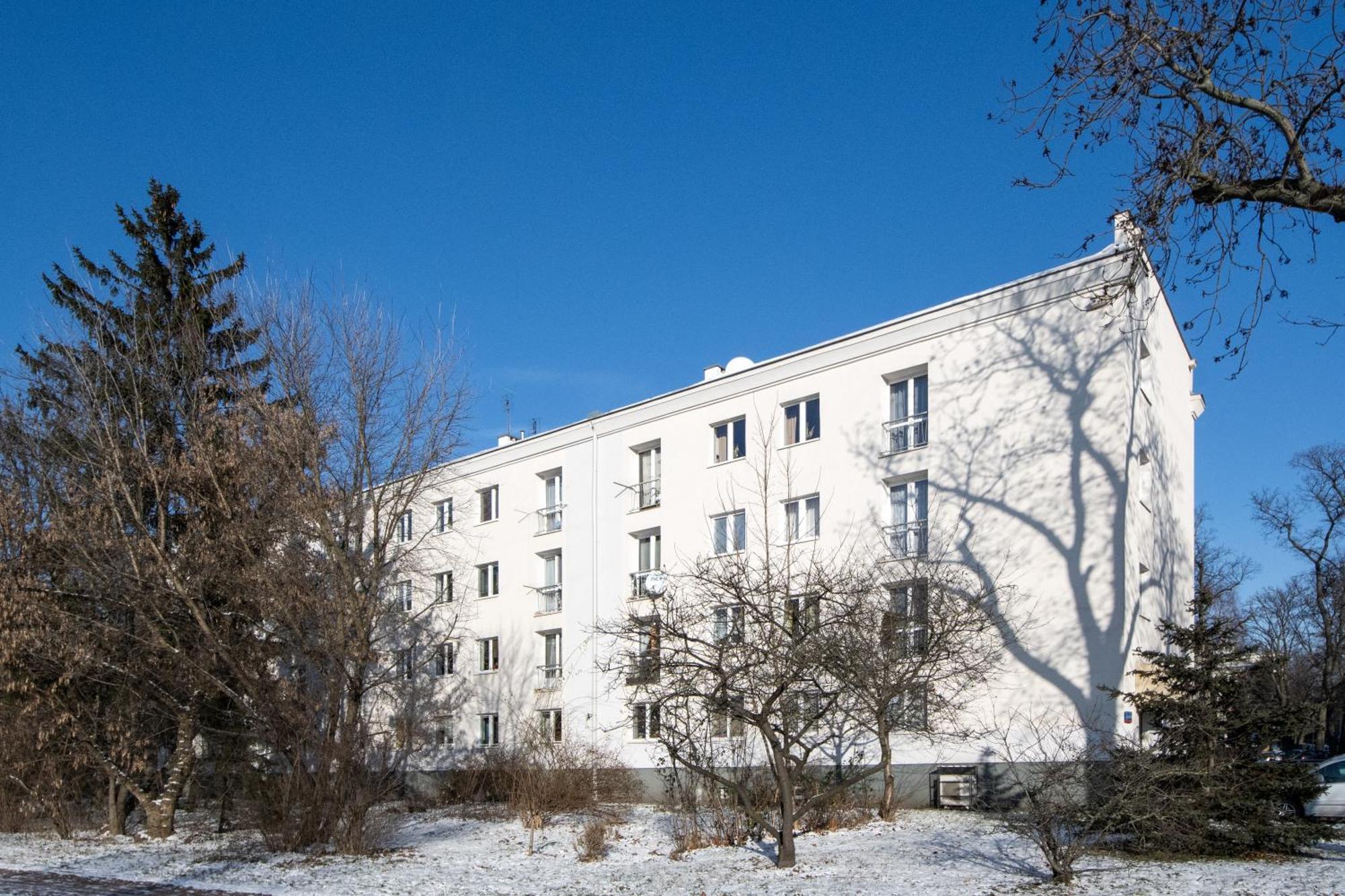 Superapart Komitetu Obrony Robotnikow 42A Varsovia Exterior foto